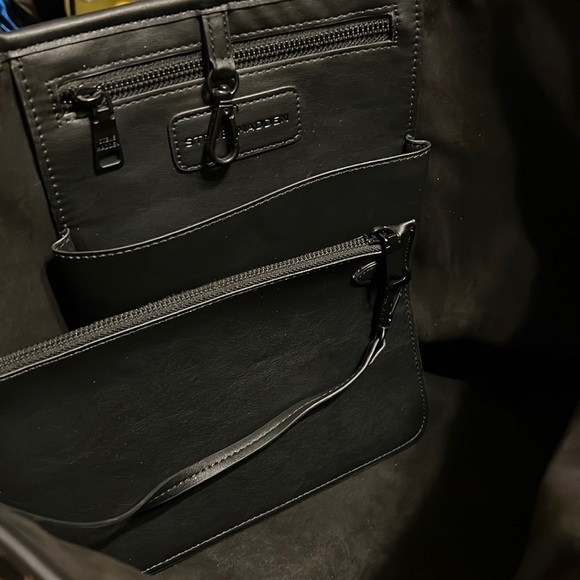 Steve Madden Tote - Picture 8 of 11